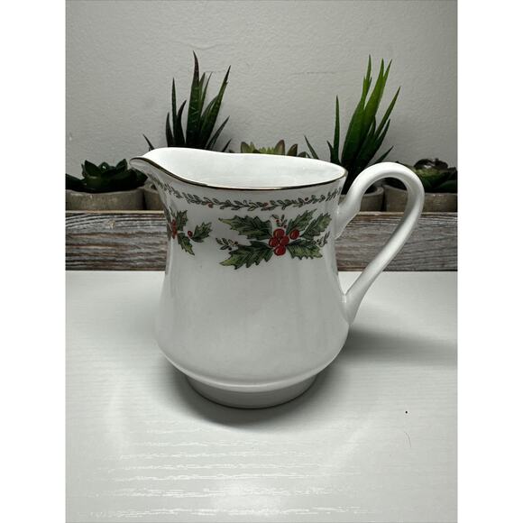 CENTURION COLLECTION "HOLLY LANE" DINNERWARE CREAMER & SUGAR BOWL SET - Picture 4 of 9